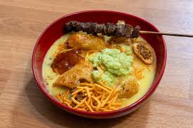 Urojo (Zanzibar Mix) — the iconic street soup of Stone Town